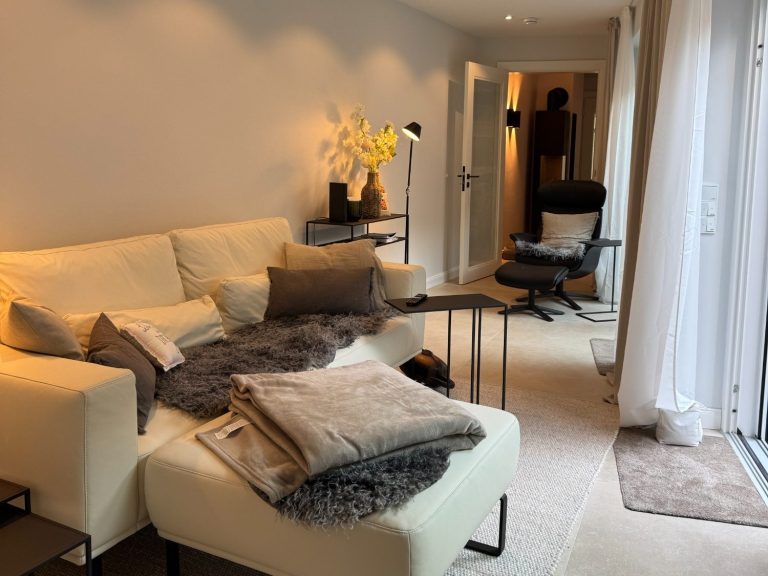 Ihr Wohnzimmer im Spitzboden